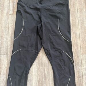 Lululemon Base Pace High-Rise Reflective